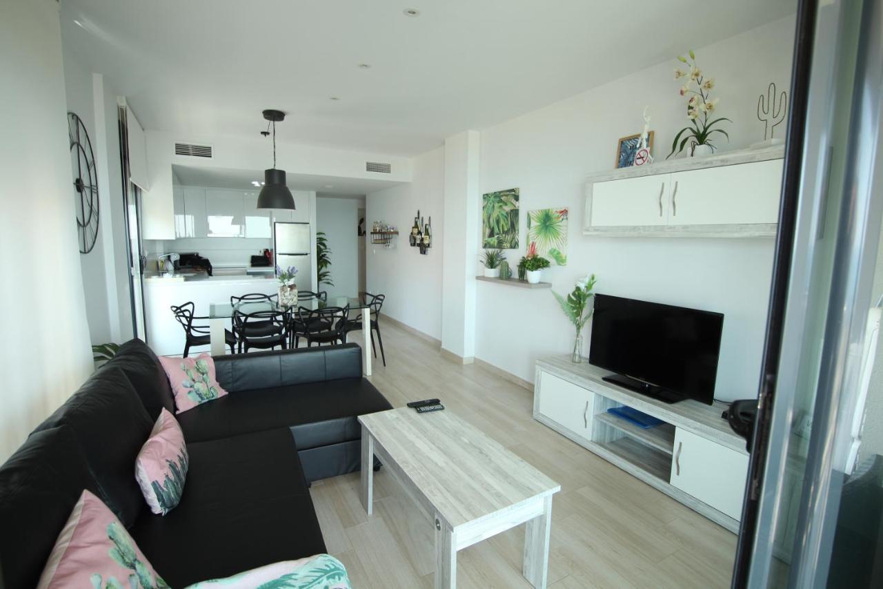 Luxury And Modern Beach Apartment With Sea Views La Mata  Ngoại thất bức ảnh