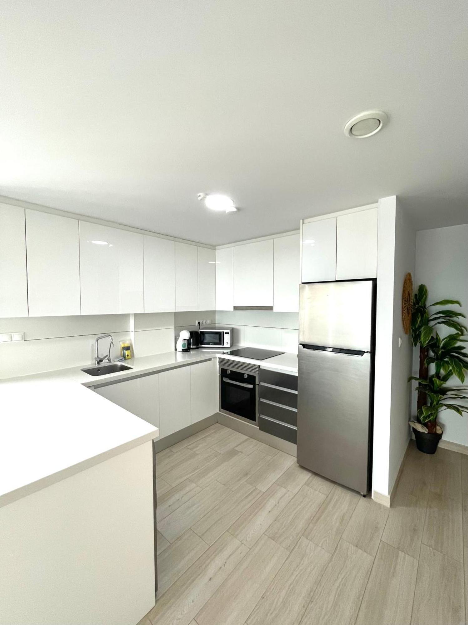Luxury And Modern Beach Apartment With Sea Views La Mata  Ngoại thất bức ảnh