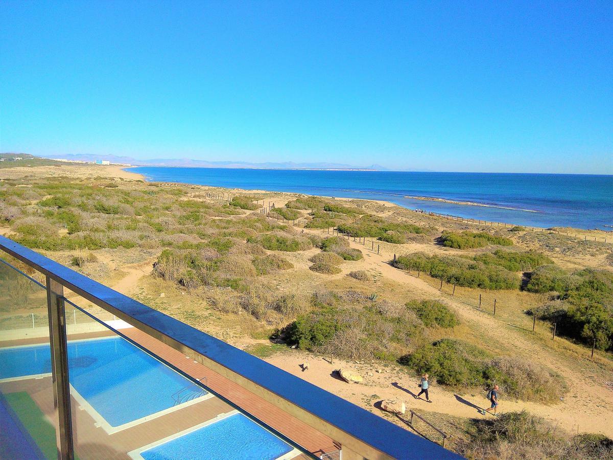 Luxury And Modern Beach Apartment With Sea Views La Mata  Ngoại thất bức ảnh